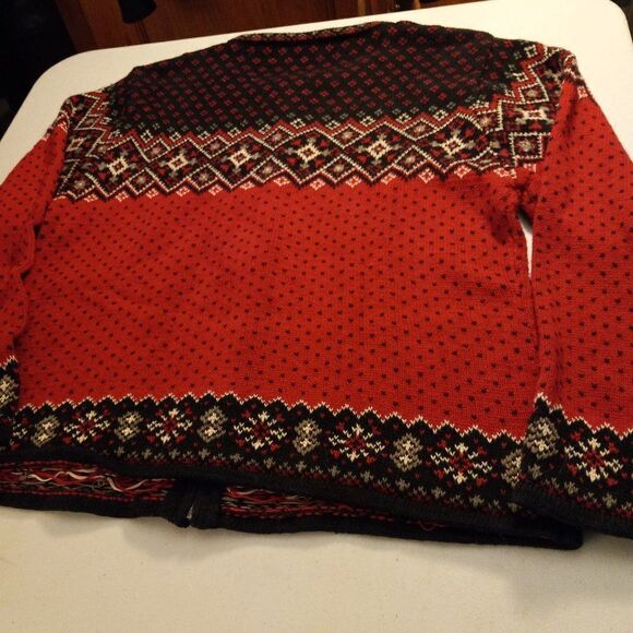 Nomadic Traders Red, Black and White Zip Cardigan - Picture 7 of 7